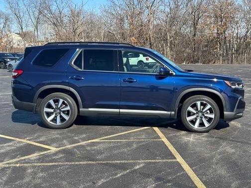 2023 Honda Pilot Touring