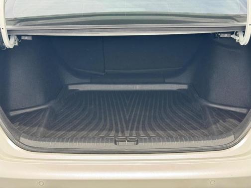 Platinum White Pearl 2023 Honda Accord Hybrid Touring