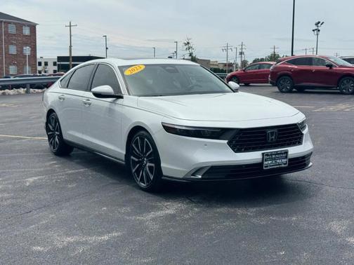 Platinum White Pearl 2023 Honda Accord Hybrid Touring