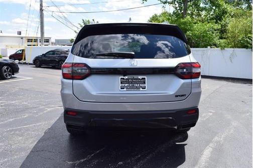 Solar Silver Metallic 2026 Honda Pilot Sport
