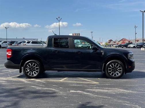 2023 Ford Maverick Lariat