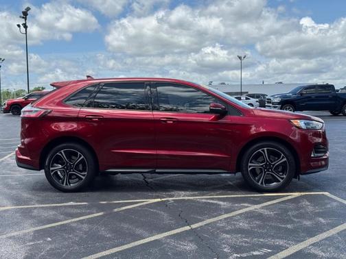 2019 Ford Edge ST