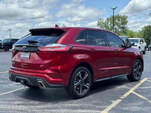 2019 Ford Edge ST