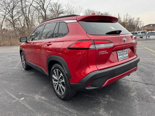 2023 Toyota Corolla Cross XLE