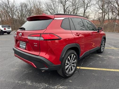 2023 Toyota Corolla Cross XLE