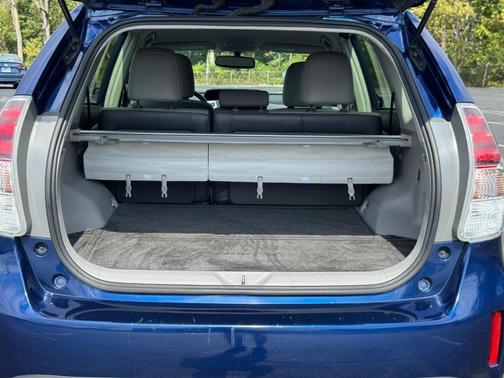 2015 Toyota Prius v Two