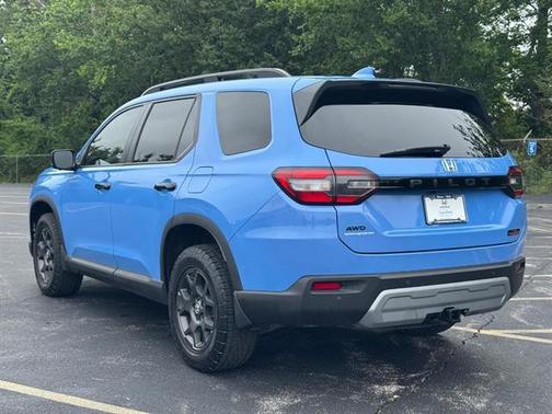 2025 Honda Pilot TrailSport