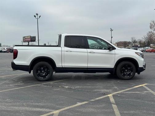 2025 Honda Ridgeline Black Edition