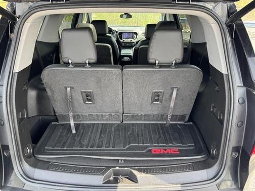 Ebony Twilight Metallic 2022 GMC Acadia AT4