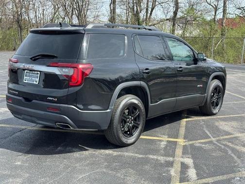 Ebony Twilight Metallic 2022 GMC Acadia AT4