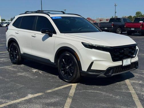 Platinum White Pearl 2026 Honda CR-V Hybrid Sport-L