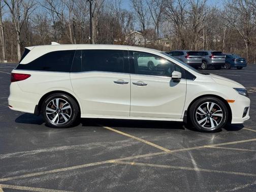2018 Honda Odyssey Elite