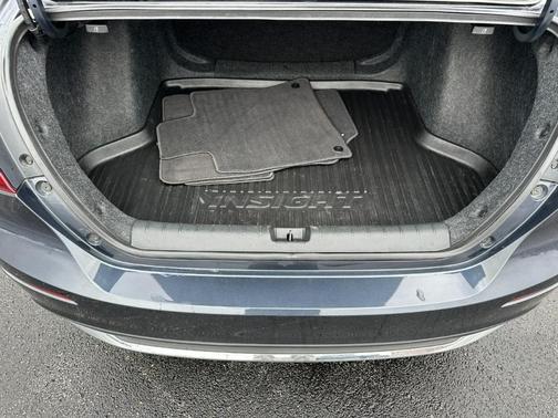 2022 Honda Insight Touring