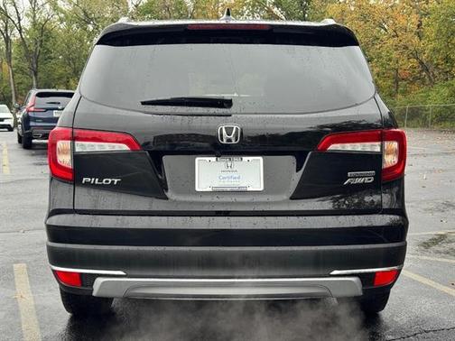 2022 Honda Pilot Touring 7-Passenger