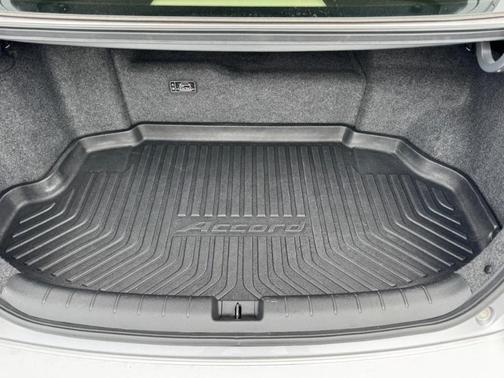 2017 Honda Accord Hybrid Touring