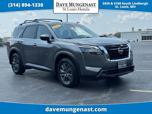 2024 Nissan Pathfinder SV