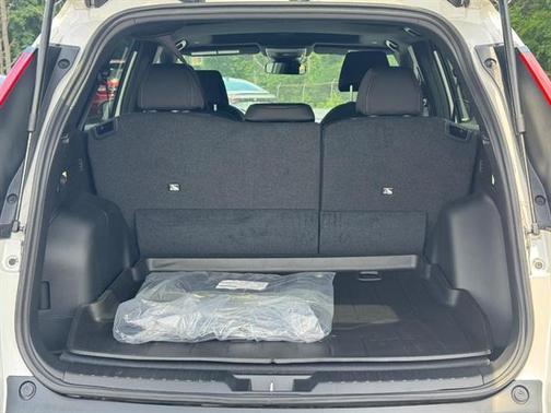 Platinum White Pearl 2026 Honda CR-V Hybrid Sport