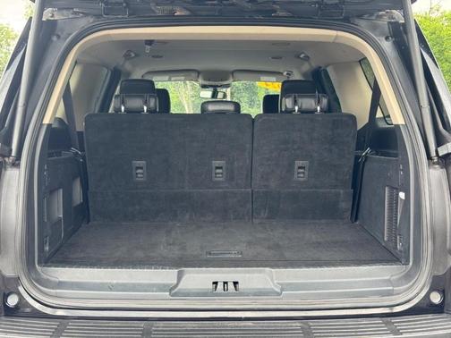 Agate Black 2024 Ford Expedition Max XLT