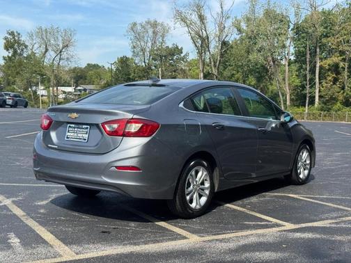 2019 Chevrolet Cruze LT