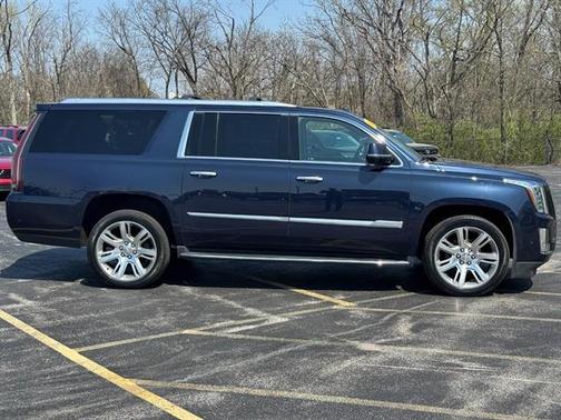 Dark Adriatic Blue Metallic 2019 Cadillac Escalade ESV Luxury