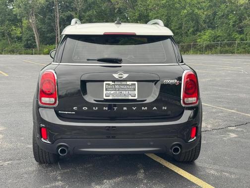 Midnight Black Metallic 2018 MINI Countryman Cooper S