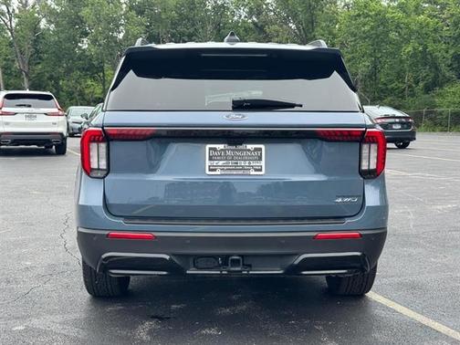 Vapor Blue 2026 Ford Explorer ST-Line