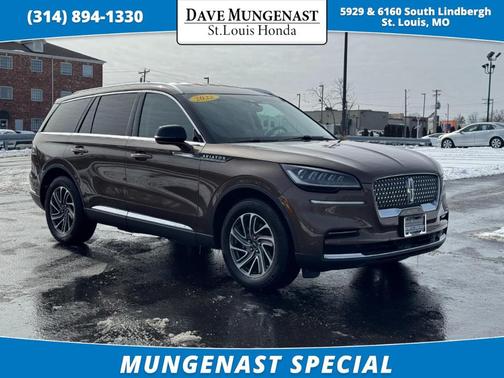 2022 Lincoln Aviator Standard AWD