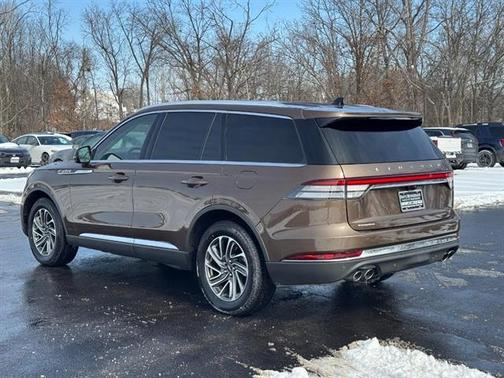 2022 Lincoln Aviator Standard AWD