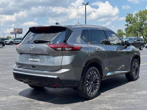 2024 Nissan Rogue Platinum
