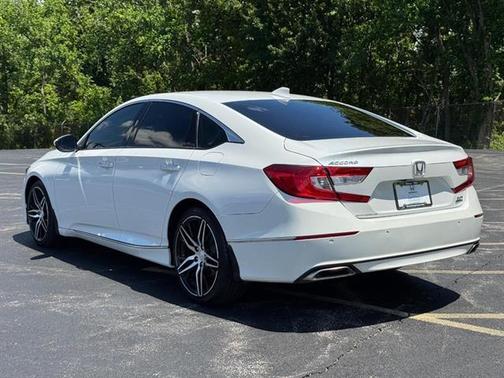 2022 Honda Accord Touring 2.0T