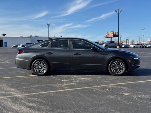 2023 Hyundai SONATA Hybrid SEL