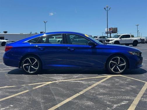 2022 Honda Accord Sport SE