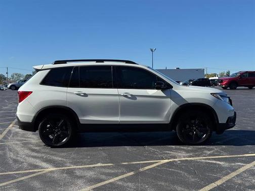 2020 Honda Passport Elite
