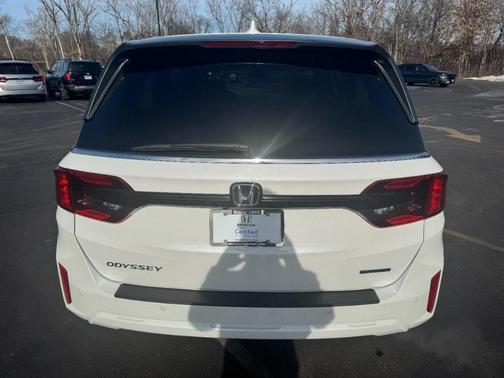 2025 Honda Odyssey Touring