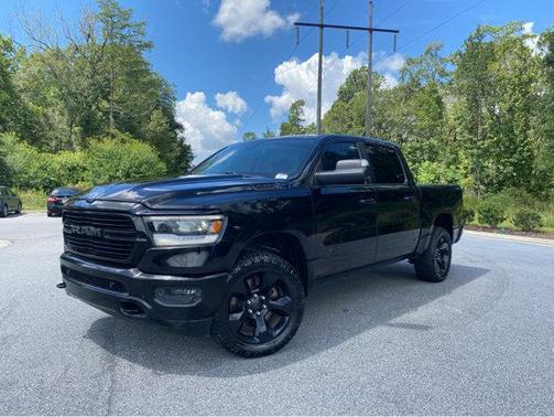 Photo 3 of 23 of 2019 RAM 1500 Big Horn