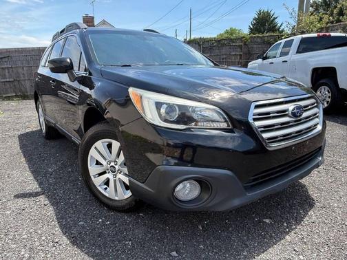 Crystal Black Silica 2017 Subaru Outback 2.5i Premium
