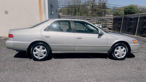 2001 Toyota Camry CE