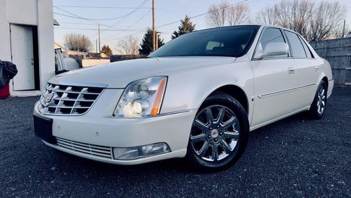 2008 Cadillac DTS Luxury III