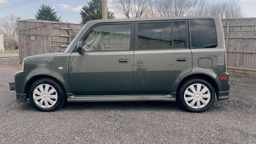 2005 Scion xB Base