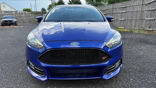 Performance Blue 2015 Ford Focus ST Base
