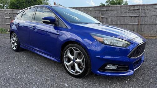 Performance Blue 2015 Ford Focus ST Base