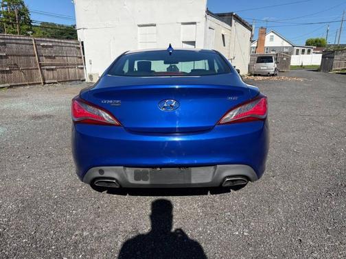 Shoreline Drive Blue 2013 Hyundai Genesis Coupe 2.0T