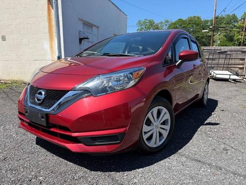 Maroon 2017 Nissan Versa Note SV