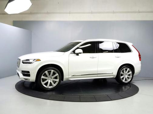 2018 Volvo XC90 T6 Inscription
