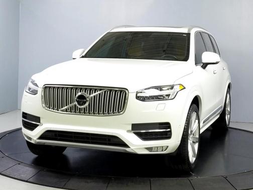 2018 Volvo XC90 T6 Inscription
