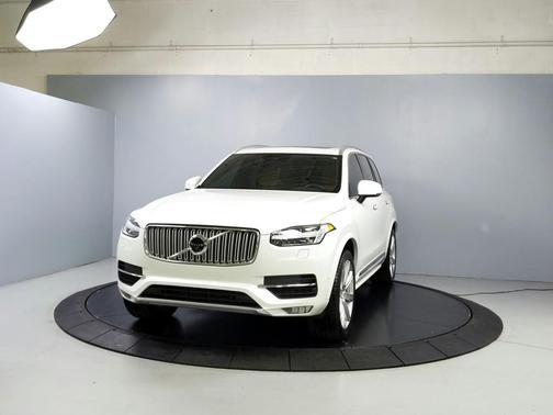 2018 Volvo XC90 T6 Inscription