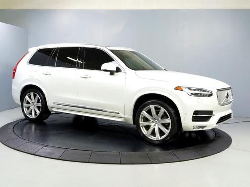 2018 Volvo XC90 T6 Inscription