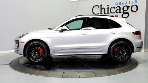 2015 Porsche Macan Turbo