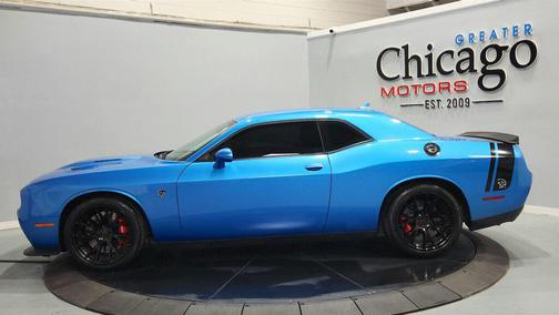 B5 Blue Pearlcoat 2016 Dodge Challenger SRT Hellcat