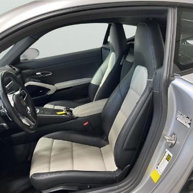 2019 Porsche 718 Cayman Base